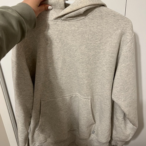 Aritzia TNA perfect hoodie - Picture 2 of 2